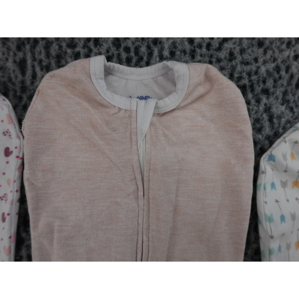SwaddleMe Zipper Swaddle Pods 3‎ Pack Newborn SM/MED Pink Hearts Arrows Peach